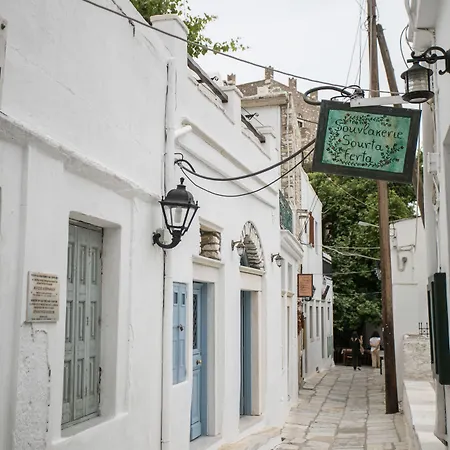 Traditional Pirethron Dom wakacyjny *