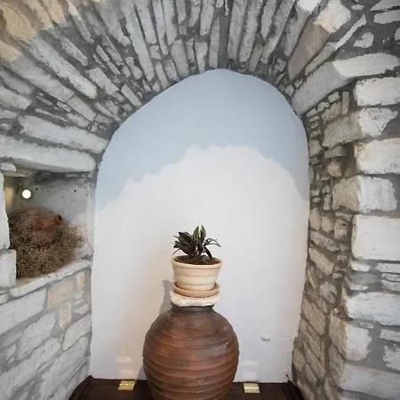 Traditional Pirethron