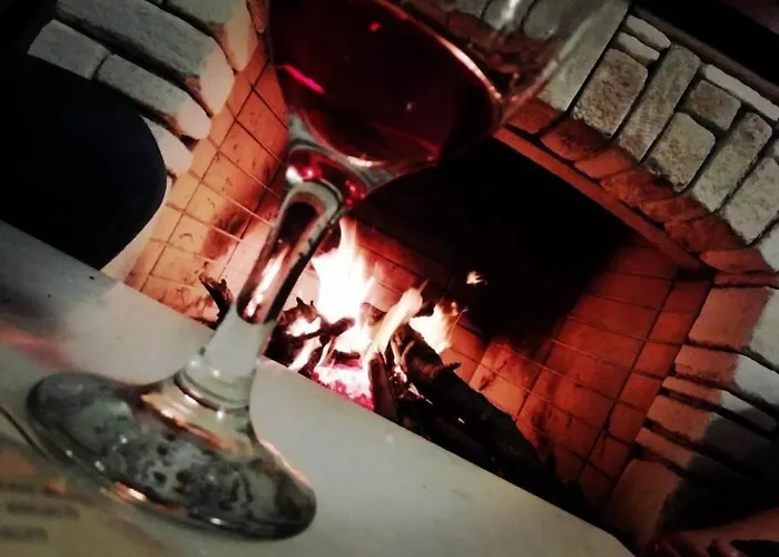 펜션 Traditional Pirethron Apérathos