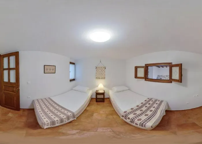 Traditional Pirethron Сasa de vacaciones *