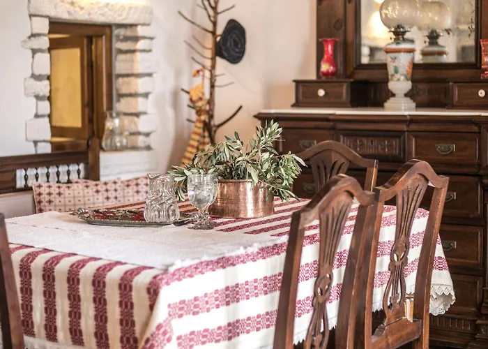 Traditional Pirethron Сasa de vacaciones *